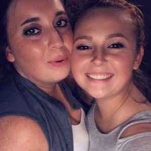 Meet your Posher, Cierra